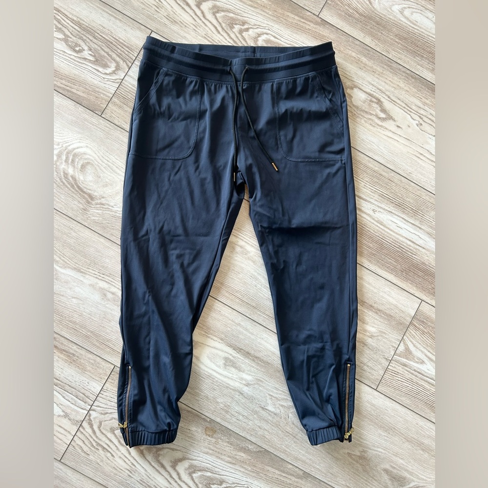 ZYIA Active joggers